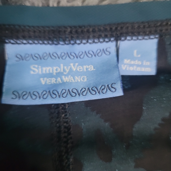 Simply Vera sheer shirt size L. - Picture 6 of 7